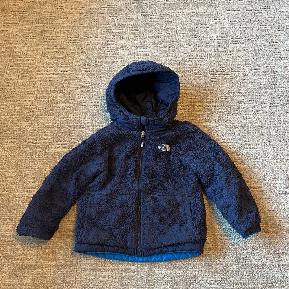 North Face winter jacket - reversible & detachable hood - Picture 8 of 9